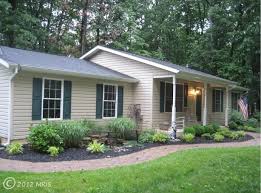 2732 Church Ln Taneytown Md 21787 Ziprealty Ranch House Landscaping Rancher Homes Small Front Yard Landscaping