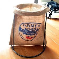 100均セリアのジュート 麻袋 を使ったおしゃれ収納実例22選 folk 麻袋 インテリア 収納 100均