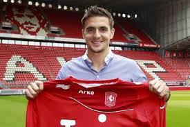 L'offerta di maldini e cosa manca per chiudere calciomercato.com 04:42 tadic milan (it) calcio (it) overmars, ds ajax: Dusan Tadic Tadic Official Twitter