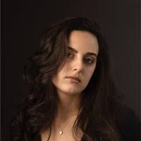 Tina Collard's Instagram, Twitter & Facebook