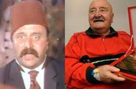 Check spelling or type a new query. Arka Sokaklar In Riza Babasi Zafer Ergin Yillar Onceki Fotografiyla Saskina Cevirdi