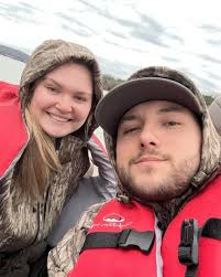 Happy 21st to this girl! Im super thankful for you! I cant wait to  celebrate you i love you🩵