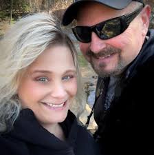 Let's welcome our new members! Lynn Pinkham, Lennie Jay Dolewa, Allen  Sarvinas, Danica Malavé, Jennifer Campbell, Jane Jasper, Ken Ramsdell,  Elizabeth O'Rielly, Ashleigh Longenecker, Gary Garrett