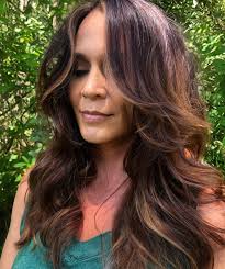 When a client with Virgin hair asks for a Rosey balayage, you skip to work  that day 😜