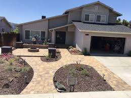 Component name image nominal size inch stones per square foot stones per pallet square feet per pallet; Select Pavers Pe Twitter New Front Yard Transformation Including Walk Path Columns Firepit Sitting Wall Lighting And More Used Calstone Quarry Stone In Rustic Yellow Selectpavers Pavers Hayward Bayarea Patio Walkways Driveway