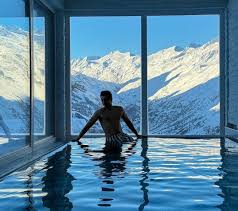 TikTok Stars Benji Krol and Nic Kaufmann Besties Ski Trip to Austria