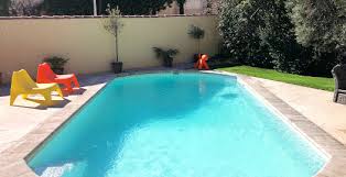 Renovation Piscine A Aix En Provence Devis Gratuit A L Eau Piscine