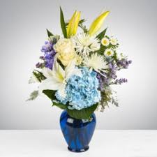 Send stunning flowers this mother's day arranged by local independent florists. Mother S Day Flowers Delivery Las Vegas Flower Petal Boutique