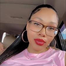 Tanika Wright's Instagram, Twitter & Facebook