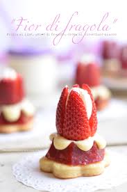Spero di esserti stato d'aiuto, se realizzi la gelee, fammi sapere il risultato. Fior Di Fragola Frolla Al Lime Gelee Di Fragole Crema Al Cioccolato Bianco Frames Of Sugar Fotogrammi Di Zucchero