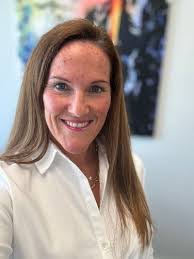 Tracy Carroll's Instagram, Twitter & Facebook