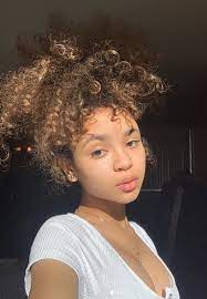 Check spelling or type a new query. Pin By Justina Habshy On L I G H T S K I N G I R L S Curly Girl Hairstyles Curly Hair Styles Naturally Light Skin Girls