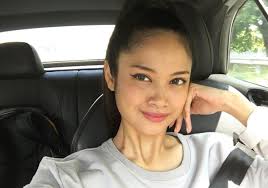 Drama korea yang bertemakan romantis pastinya sudah biasa untuk kalian bukan ?. Biodata Yuna Rahim Pelakon Drama Angkara Cinta Oh Hiburan