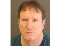 Former Uber driver gets 18 months for trying to lure girls