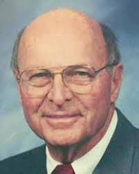 Kerry Rutledge's Instagram, Twitter & Facebook