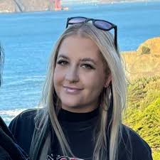 Lindsay Rivers (@Lindsay_Rivers)