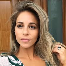 Sheri Hoover's Instagram, Twitter & Facebook