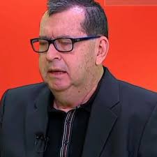 Nuestro psicólogo Edwin Gamboa nos explica que el estar informados y tomar  decisiones inteligentes puede conducirnos a la vida que deseamos, pero,  además, el ser responsables de estas. Autonomía y ...