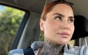 Millie Holmes's Instagram, Twitter & Facebook