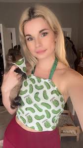 One of my favorite shirts that has made my English teacher laugh. I've been  given this wonderful little presence that I found this morning. ￼