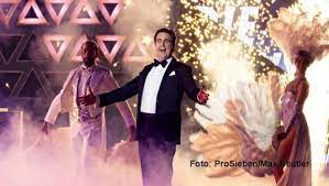 In bochum, he first became known to a wider audience in germany around 1996 as a regular ca. Bastian Pastewka Wird Show Gastgeber Auf Prosieben