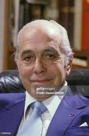 Close up de Robert Manuel, acteur et metteur en scene de theatre... News  Photo