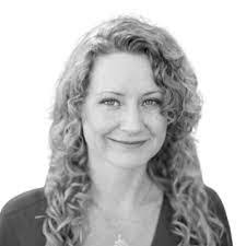 Kimberly Scheer's Instagram, Twitter & Facebook