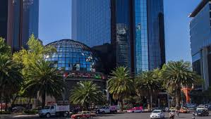 Bolsa mexicana canaliza más de 20 mil 299 millones de dólares en financiamiento semestral