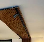 Sublimez votre plafond avec des panneaux acoustiques pour ...