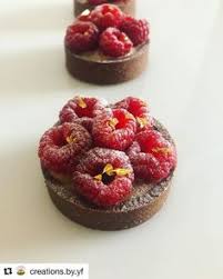 Repost Creations By Yf Tarte Framboise Chocolat Au Lait Composition Pate Sucree Cacao Confit De Framboises Ganache Chocolat Lait De Cac Food Baking Pastry