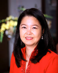 Jody Lee's Instagram, Twitter & Facebook