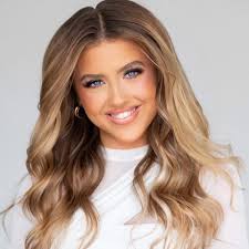 What local volunteer opportunities are available in Columbia County for a  teen advocate?