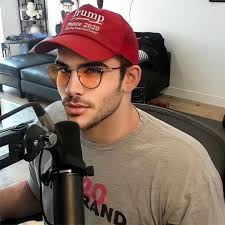 chicago hasan lookalike contest : r/Hasan_Piker