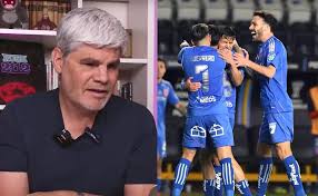 ¡La U a Semifinales! Pasión y Notas de Guarello Tras Vencer a Alianza - Imagen principal del artículo