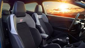 Vorstellung Neuer Ford Fiesta St Modelljahr 2018 Mit Bildern Und Infos Genfer Autosalon Ford Fiesta St