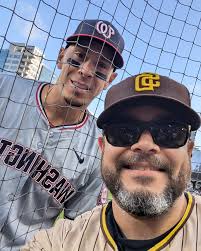 Andy Mraz (@andymraz) • Threads, Say more