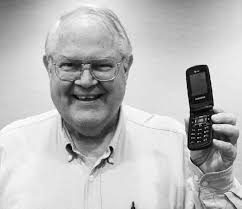 Number, please: MacCracken goes mobile Sandy: All the leaves are brown and  the sky is gray