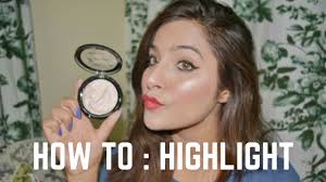 apply highlighter makeup tutorial