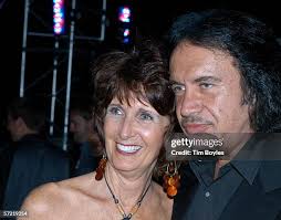 224 Susan Robertson Photos & High Res Pictures