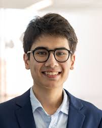 Celebrating the 2024 College of Natural Sciences Dean's Honored Graduates