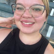 Bella Berg (@bellaberg__) • Instagram photos and videos