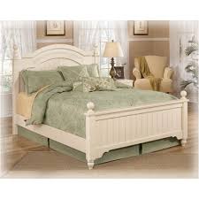 4.5 out of 5 stars 272. B213 57n Ashley Furniture Cottage Retreat Queen Poster Bed