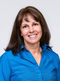 Lorie Austin's Instagram, Twitter & Facebook