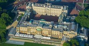 A general view of the buckingham palace. Top Most Houses In The World 2015 Elegantly Designed Homes Buckingham Palace Aerial View Neo Classical Facade
