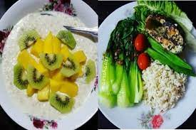 Sudah banyak testimoni dari pengguna paket diet ibu menyusui yang anaknya tumbuh besar dan sehat digunakan sebagai pengganti sarapan dan makan malam. Menu Diet Ibu Menyusui