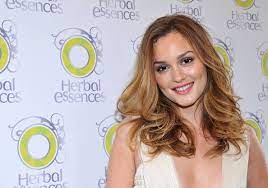 Leighton Lightens Up Again Leighton Meester Hair Best Human Hair Extensions Long Hair Styles