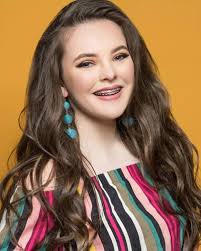 Bettendorf's Emily Tinsman prepares for year as Miss Iowa