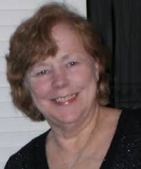 Lynette Esposito's Instagram, Twitter & Facebook