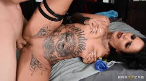 Wild Round With Tyra Ride And Jordi