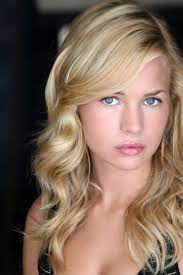 Britt Robertson Pretty Blonde Hair Britt Robertson Beautiful Hair